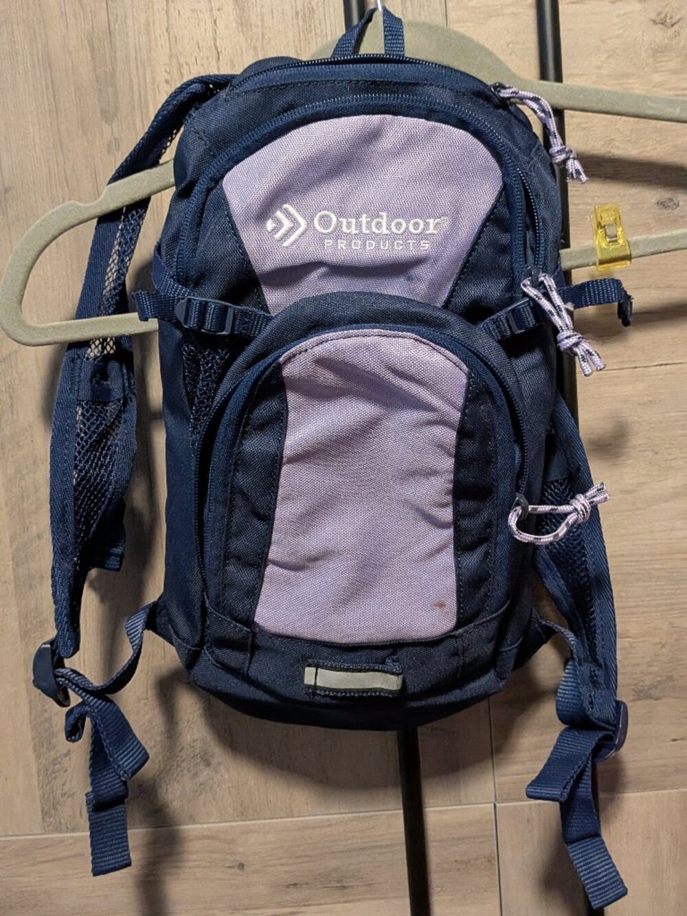 Outdoor Products Tadpole Hydration Pack with 1.5L reservoir, Navy and purple